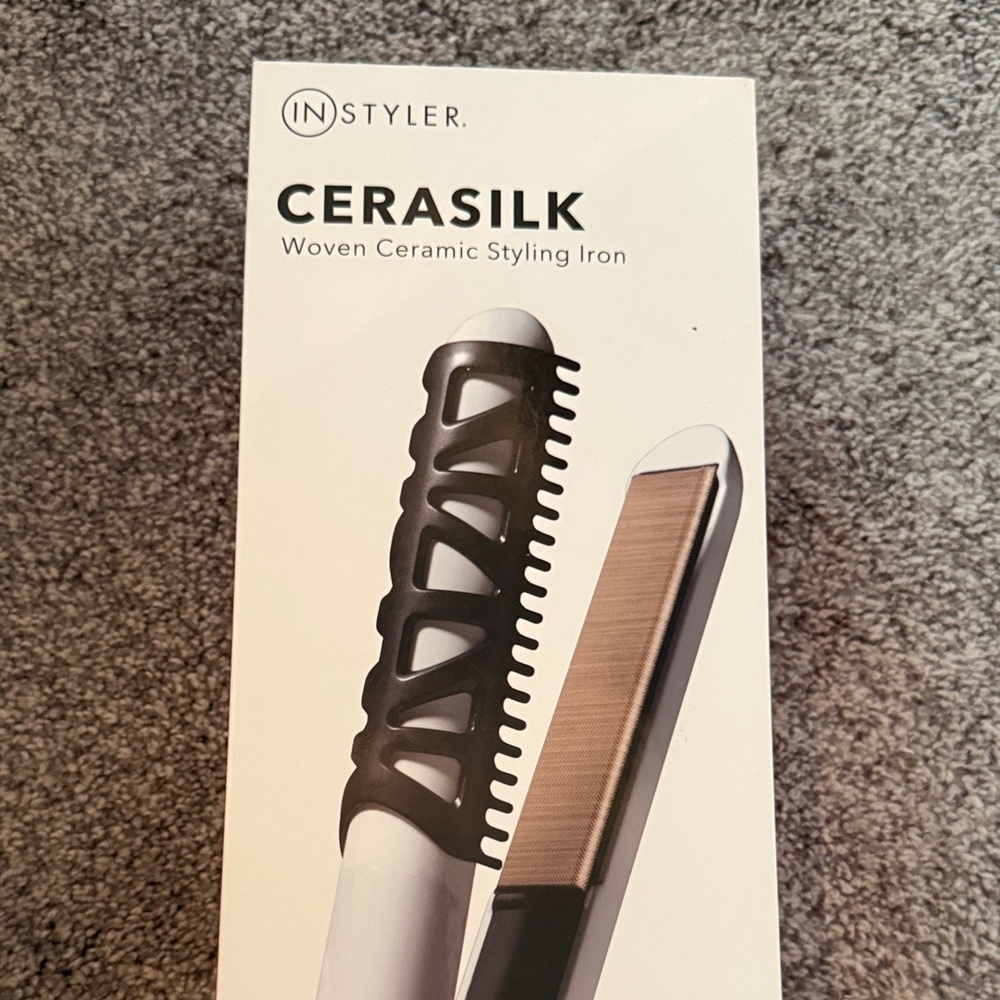 CERASILK Woven Ceramic Styling Iron - Black and Silver